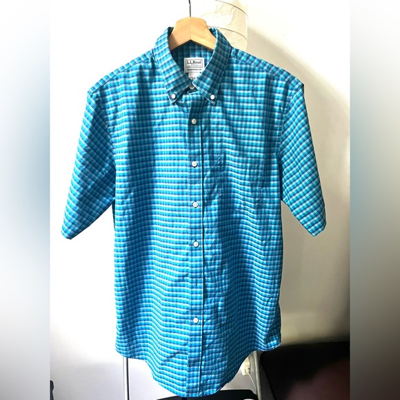 L.L. Bean Other - L.L. Bean Men's Wrinkle Resistant Gingham Plaid Button Down Shirt Size M